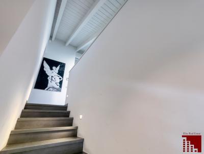 ATTICO MANSARDATO CON TERRAZZO E POSTO AUTO - Immagine# 40