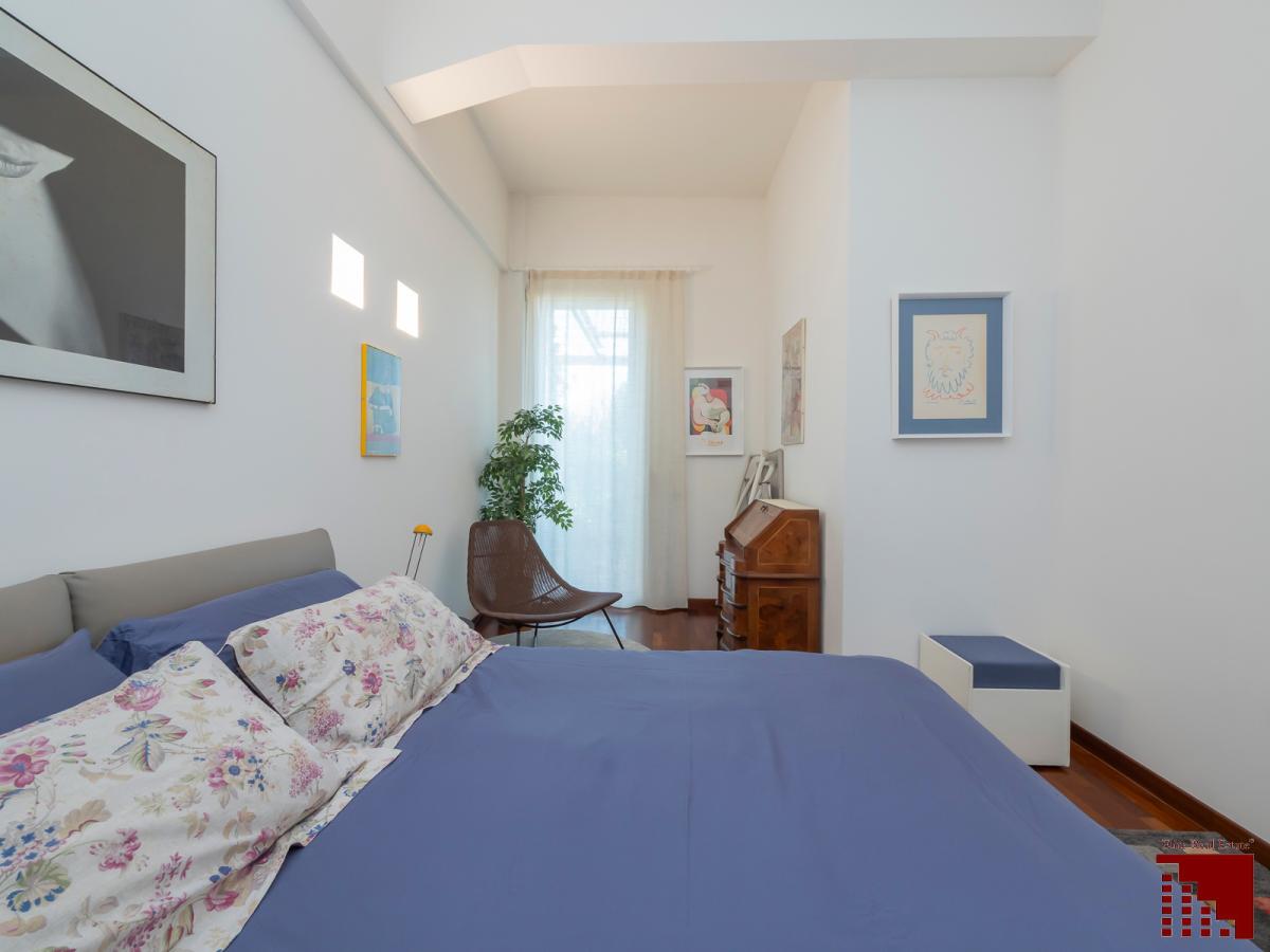 AMPIO BILOCALE CON TERRAZZO E BOX - CAMERA
