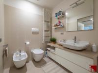 AMPIO BILOCALE CON TERRAZZO E BOX - BAGNO